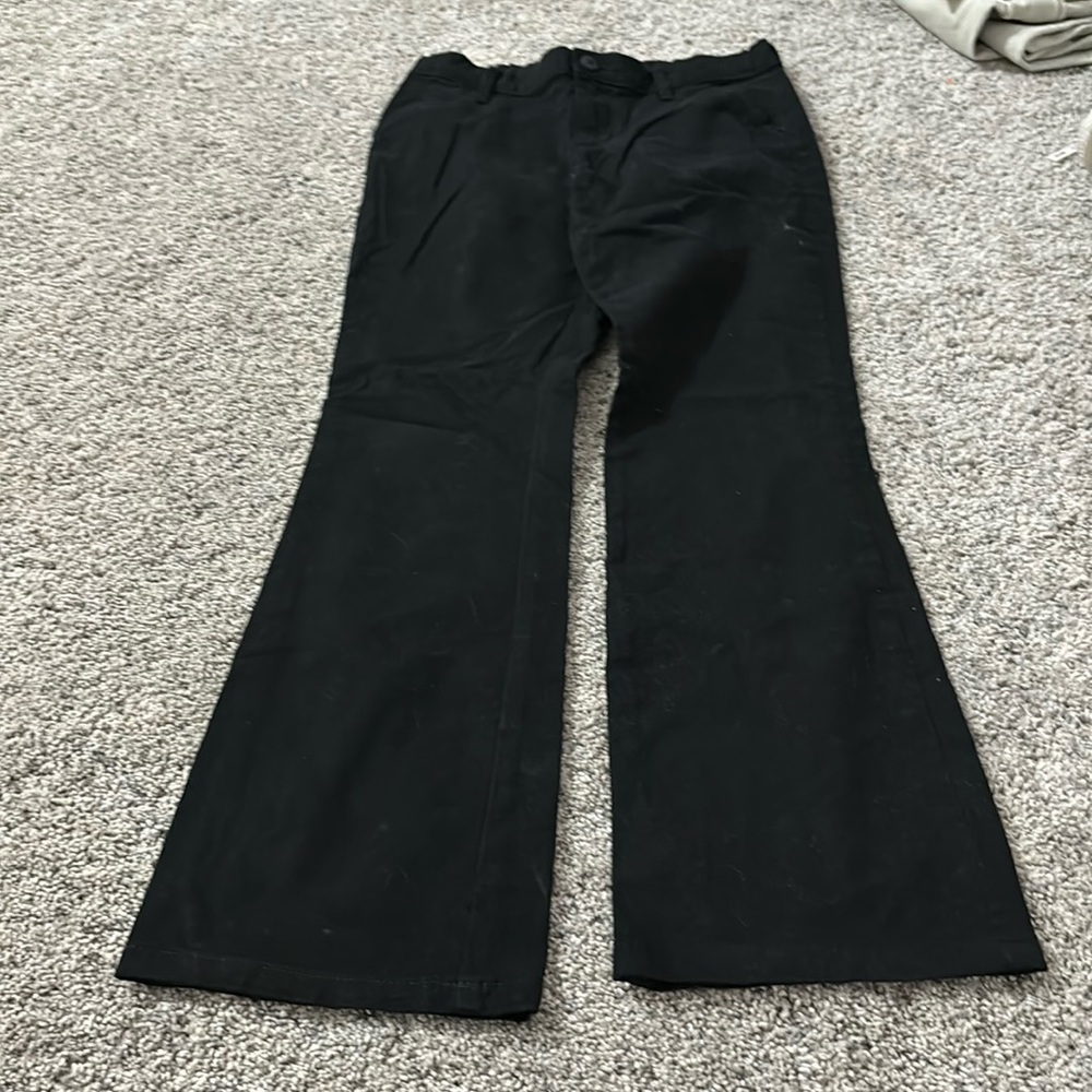 Flared (baggy)